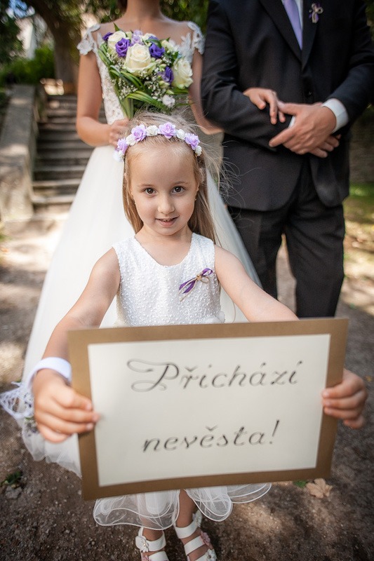 Jarka a Dominika - svatba na zámku v Náměšti nad Oslavou