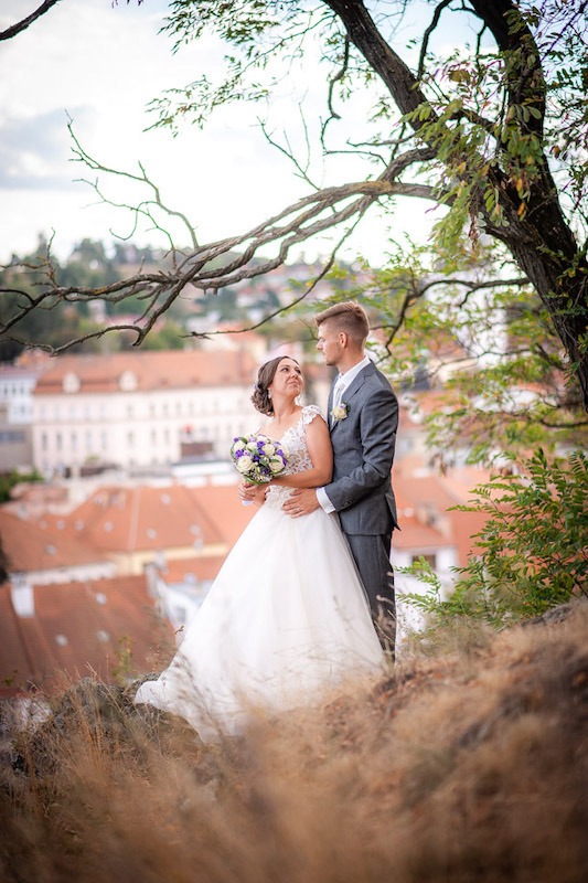 Jarka a Dominika - svatba na zámku v Náměšti nad Oslavou