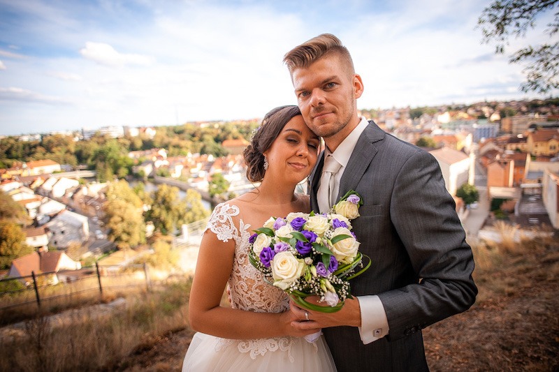 Jarka a Dominika - svatba na zámku v Náměšti nad Oslavou