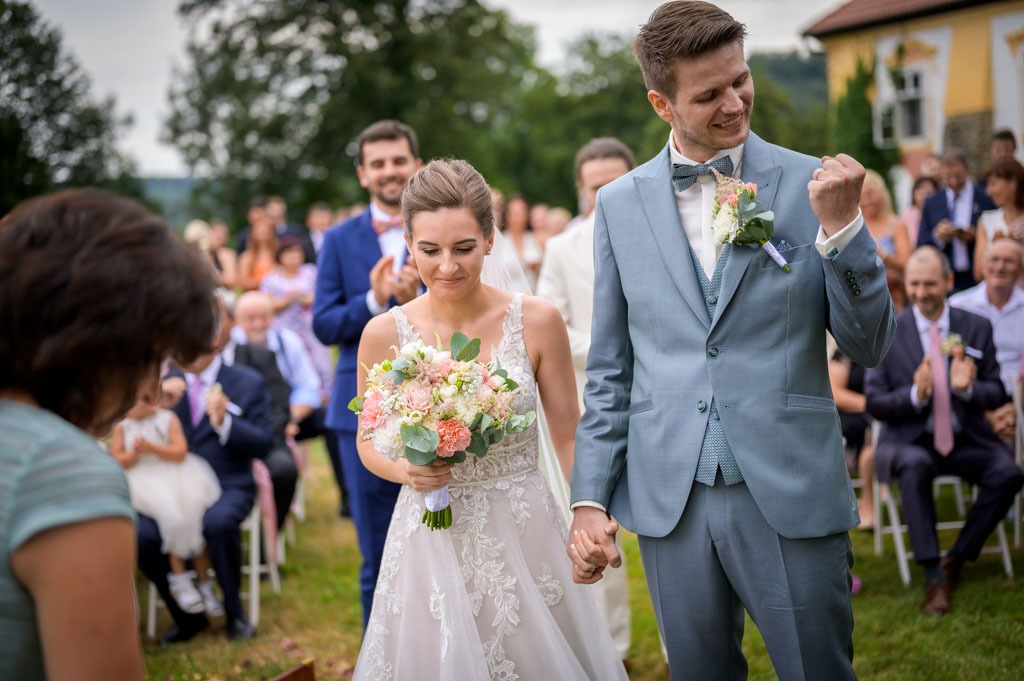 Krásná svatba na zámečku Ostrov – Dan a Kristýna