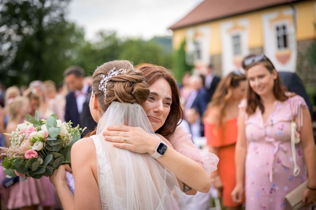 Krásná svatba na zámečku Ostrov – Dan a Kristýna